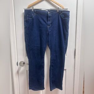 Levi Strauss Plus Size Dark Blue Women's Jeans - Classic Stretch Denim